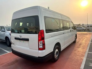 Fourgonnette d'occasion 2025 Hi Passagers Van H300 3.5 MT Euro VI Dark AWD Intérieur impeccable Volant à gauche/droite Sièges en cuir - Product Image 3