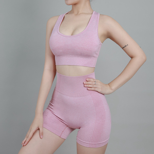 Ensemble de yoga 2 pièces pour femme : Crop top et short cycliste taille haute sans couture, couleur unie, bretelles spaghetti, col carré, tenue d'entraînement - Product Image 4
