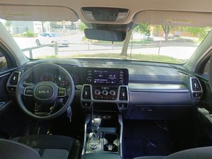 KIA Sorento LX 2022 Limpio - Product Image 3