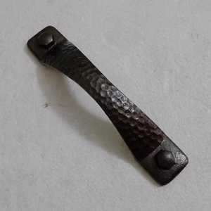 Direct Factory Supply Classic Dotted Cast Iron Kitchen Cupboard Drawer <b>Door</b> Pulls Rustic Heavy-Looking Handles for Wardrobe - Product Image 4