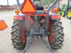 2020 para Kubota L2501DT 40HP Tractor de ruedas 4WD con caja de cambios de motor Massey Ferguson y bomba Deer marca calificada 70HP - Product Image 2