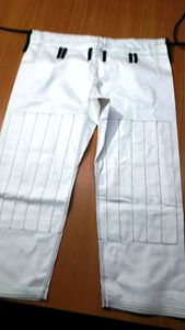 Conjuntos de Jiu Jitsu Gi brasileño al por mayor de fábrica, BJJ Gi personalizado con logotipo frontal, algodón duradero y costuras reforzadas, MOQ bajo - Product Image 6