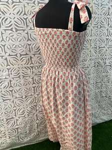 Hermoso vestido de algodón hecho a mano para mujer, túnicas indias con estampado de bloques ligeros, silueta suelta elegante, informal para verano Natural - Product Image 4