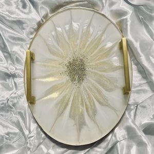 Plato de resina de diseño hecho a mano, diseño elegante, perfecto para entretener a los invitados, bodas o decoración festiva del hogar - Product Image 5