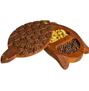 Récipient à épices en bois Masala Dabba Boîte à épices en bois au design fait à la main Condiment Boîte Masala à sept compartiments - Product Image 6