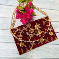Sac à main brodé indien fait à la main pour femmes pour femme cadeau de retour de faveur de mariage beau sac brodé ethnique pour femmes