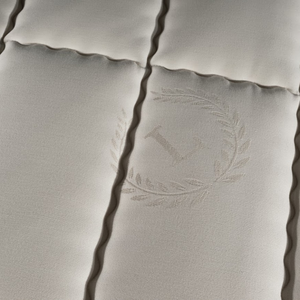 Matelas hybride de luxe Signature 27 cm en latex Talalay, ressorts ensachés, mousse HR, coton naturel, certifié OEKO-TEX, respirant et durable - Product Image 6