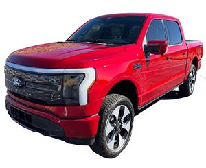 F-150 Lightning Platinum 2024, entretenu avec soin, double moteur, 4 roues motrices, pick-up, batterie à autonomie étendue, cuir rouge rapide, R18 - Product Image 1