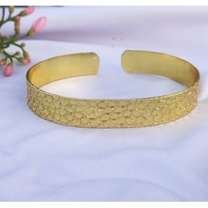 Handmade Classic Cuff <b>Bracelets</b> in Gold Plated Brass Elegant Style with Classic Design - Product Image 3