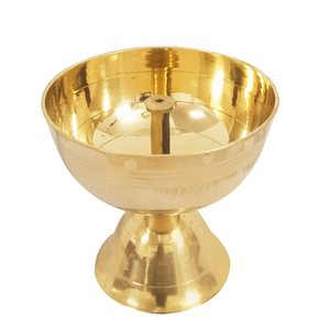 Artesanías religiosas indias, accesorios decorativos Diya profundos de latón, Diwali de Metal de buena calidad y boda a un precio razonable - Product Image 1