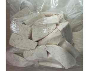 Cubos de Taro congelado Premium de Vietnam envasados para uso alimentario Taro congelado IQF procesado con tamaño y textura uniformes - Product Image 2