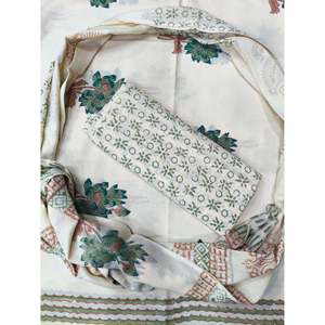 Costume en coton imprimé à la main avec motif floral de Himani, accompagné d'un dupatta en mulmul - Product Image 1