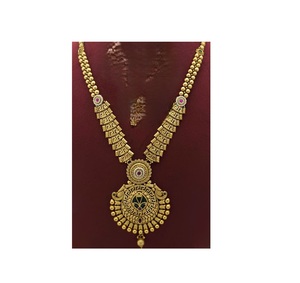 Conjunto de Collar Largo con Acabado Dorado Mate de Primera Calidad de Diseñador, Impresionante Juego de Collar y Aretes para Bodas, Colección para Mujer - Product Image 2