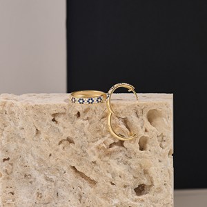 Bague de fiançailles pour femme en or 18 carats torsadé avec diamants de laboratoire pour les fêtes et la Saint-Valentin Bijoux fantaisie - Product Image 2