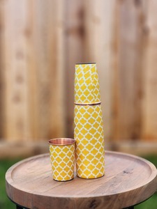 Bouteille en cuivre pur faite à la main pour le stockage de l'eau |   Écologique et réutilisable - Product Image 3