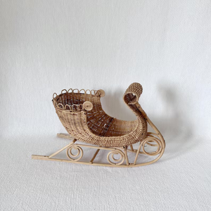 เครื่องจักสานแบบวินเทจยุคกลางของตกแต่งต้นคริสต์มาสซานต้ารถเลื่อนสำหรับตกแต่งบ้านที่ผลิตในเวียดนาม - Product Image 4