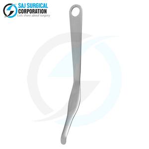 Instrumento ortopédico de acero inoxidable con palanca ósea profesional para retracción y elevación ósea en procedimientos quirúrgicos - Product Image 3