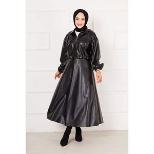 Tailleur en cuir noir - Product Image 6