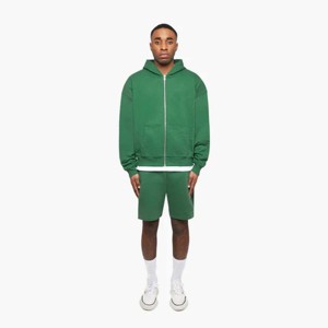 Sweat à capuche zippé vert essentiel coupe confortable, construction durable et broderie élégante sur le devant en 2D - Product Image 2