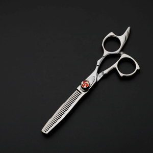 F148 ensemble de ciseaux de coiffure de haute qualité 5.5 pouces et 6 pouces ciseaux de coiffeur pour l'amincissement et la coupe beauté en gros - Product Image 2