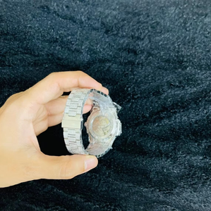 Montre en moissanite glacée de style décontracté, blanche, brillante, en acier inoxydable pur, montre à quartz de luxe, automatique - Product Image 4