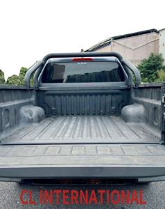 Modèle 2023 d'occasion en bon état, 2.5T automatique, 2 roues motrices, diesel, Navigator, édition à empattement long, faible kilométrage, aucun problème mécanique, prêt à rouler - Product Image 1