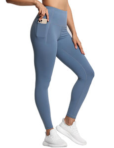 Ventes en gros de leggings et shorts personnalisés pour femmes, tenue de yoga, ensembles de sport pour femmes grandes tailles, respirants, fabriqués au Pakistan - Product Image 3