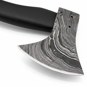 Haches en acier Damas de qualité professionnelle avec construction à lame pleine et manche en bois durable Hache en acier Damas - Product Image 2