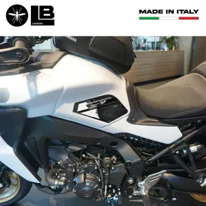 Adesivi 3D per Serbatoio Compatibili con Yamaha Tracer 9 GT 2021-2024, Decalcomanie per Moto per Personalizzare la Tua Moto - Product Image 3