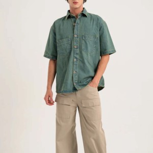 T-shirt en jean denim occidental vert léger de style urbain pour hommes respirant écologique à séchage rapide OEM de logo personnalisé - Product Image 4