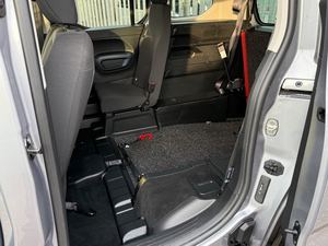 USADO LHD/RHD 2020 PEUGE0T RIFTER 1,5 BLUEHDI ALLURE - Product Image 4