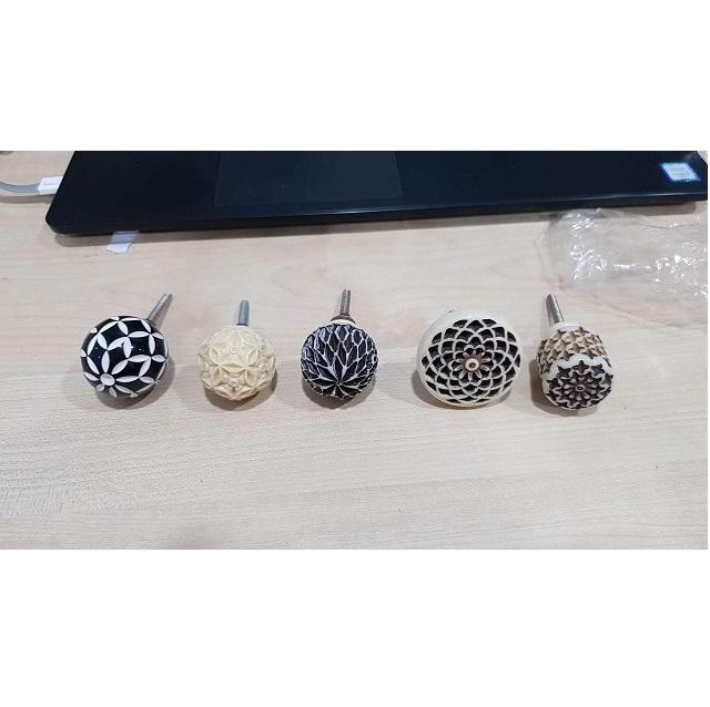 ตามที่แสดง