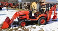 Gebrauchter Kubota Rasenmäher 4x4 Kleiner Traktor mit Frontlader Baggerlader Kubota Traktoren LKWs Landwirtschaft Mini-Traktor