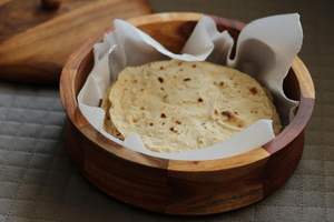 Casserole en bois pour fondue avec couvercle, récipient de stockage, ustensiles de cuisine écologiques pour la maison et les restaurants, Better Home - Product Image 4