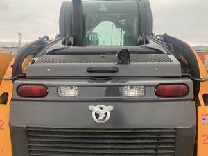 Tracteur agricole 2019 avec rétrocaveuse arrière - Compact, fiable, garantie 2 ans, surveillance à distance - Product Image 5