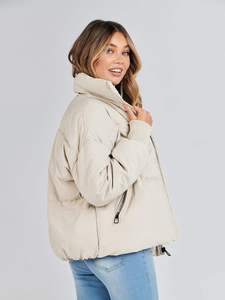 Blouson d'hiver rembourré beige clair pour femme, veste chaude à bouton unique, vêtement d'extérieur épais et respirant, col montant court, style confortable pour l'automne - Product Image 2