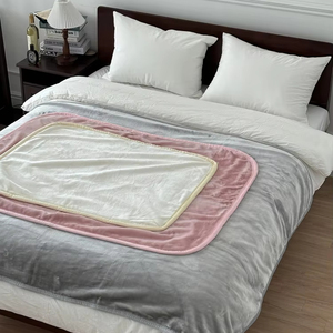 ผ้าห่มไมโครไฟเบอร์ขนมิงค์แบบเรียบง่ายสีทึบสองด้านย้อนกลับได้ไม่มีการไหลออกอย่างอบอุ่นดีไซน์เกาหลี - Product Image 1