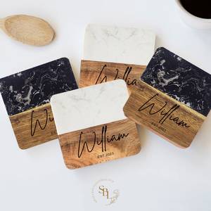 Sous-verres en bois de marbre gravés personnalisés Cadeaux de pendaison de crémaillère Ensemble de sous-verres en bois personnalisés Nouveau cadeau pour la maison Fournisseur en vrac - Product Image 1