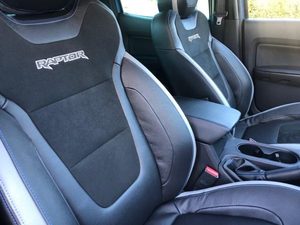 2023 Ford Ranger Raptor 3,0 Eco Boost V6 Twin Turbo Diesel Opciones de combustible eléctrico Caja de cambios automática disponible en volante a la derecha - Product Image 2