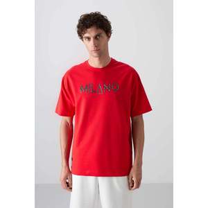 Tommylife เสื้อยืดคอกลมสำหรับผู้ชายพิมพ์ลายขนาดใหญ่88345 Fiesta-Fiesta - Product Image 3