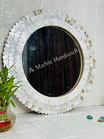 Miroir d'habillage moderne de haute qualité support indien à la main mère perle incrustation miroir mural cadre en bois matériau osseux pour la décoration intérieure
