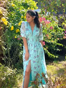 Robe longue en mousseline de soie pour femme, coupe trapèze avec fente, imprimé floral, respirante et imprimée numériquement, lavable, infroissable, style décontracté et tendance - Product Image 5