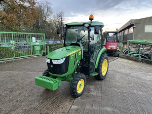 รถแทรกเตอร์จอห์นเดียร์ 3046R 120 แรงม้า ขับเคลื่อน 4 ล้อ สำหรับการเกษตร พร้อมอุปกรณ์ครบชุด ของแท้ ขายดีที่สุด - Product Image 2