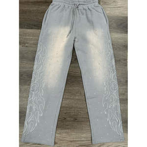 Pantalons pour hommes de haute qualité en gros, lourds, délavés à l'acide et décolorés au soleil, avec strass, surdimensionnés - Product Image 5