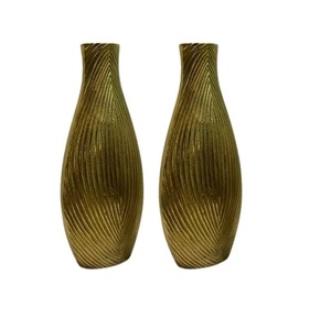 White Flower Table galvanized <b>Vase</b> Wholesale Manufacturer Made in India High Quality Bulk Quantity Modern New Designs Commercial - Product Image 4