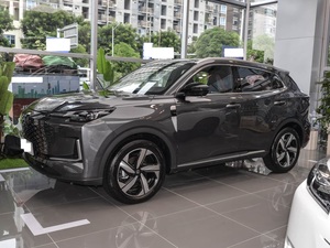 Chery Omoda E5 Hybride SUV 2024 d'occasion en excellent état, 5 places, phares LED, transmission automatique, pneus R20, norme d'émission Euro VI - Product Image 5