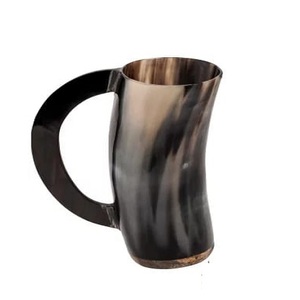 Corne polie naturelle de boeuf/vache personnalisée de haute qualité Viking pour boire de la bière Logo Koi fabriqué pour les fêtes - Product Image 1