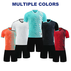 Uniforme de Entrenamiento de Fútbol con Impresión Digital Personalizada, Conjunto de Uniforme de Fútbol Bordado en Poliéster, Ropa de Entrenamiento de Fútbol C5053 - Product Image 4