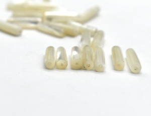 Tubes de nacre naturelle Perles lâches pour la fabrication de bijoux Taille 13X4X4 MM (des tailles personnalisées sont également disponibles) - Product Image 1