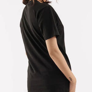 Camiseta de algodón de peso pesado Vintage clásico de nuevo estilo para mujer Color negro ecológico para verano - Product Image 5